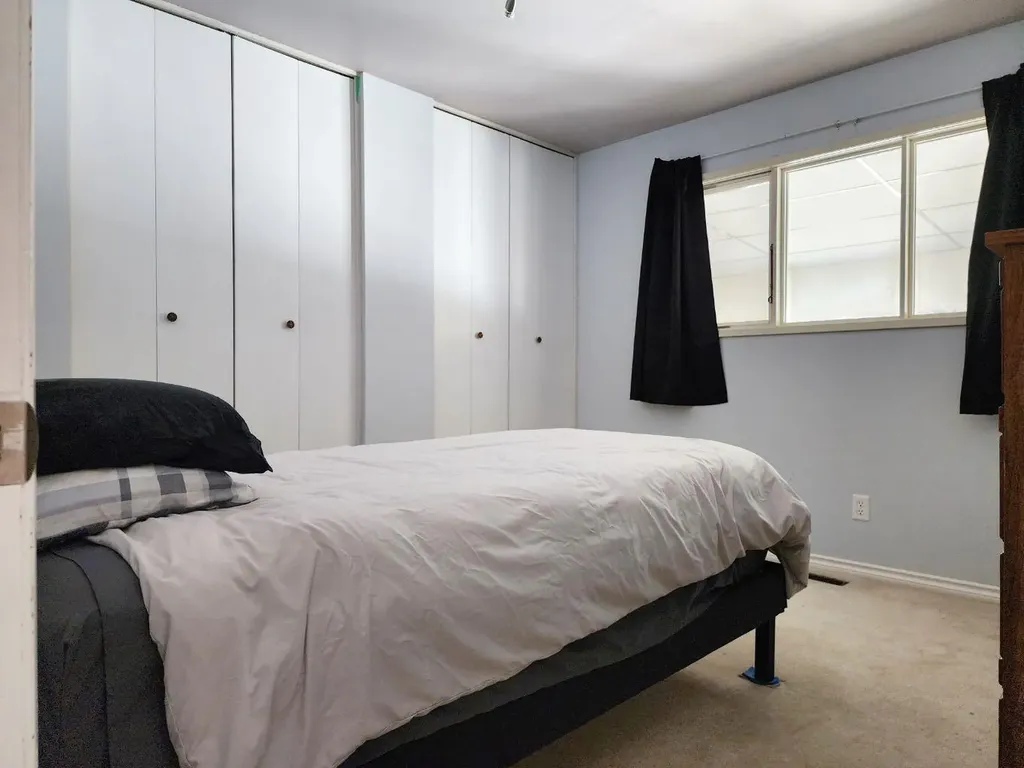 318 53rd Avenue E Claresholm AB T0L 0T0