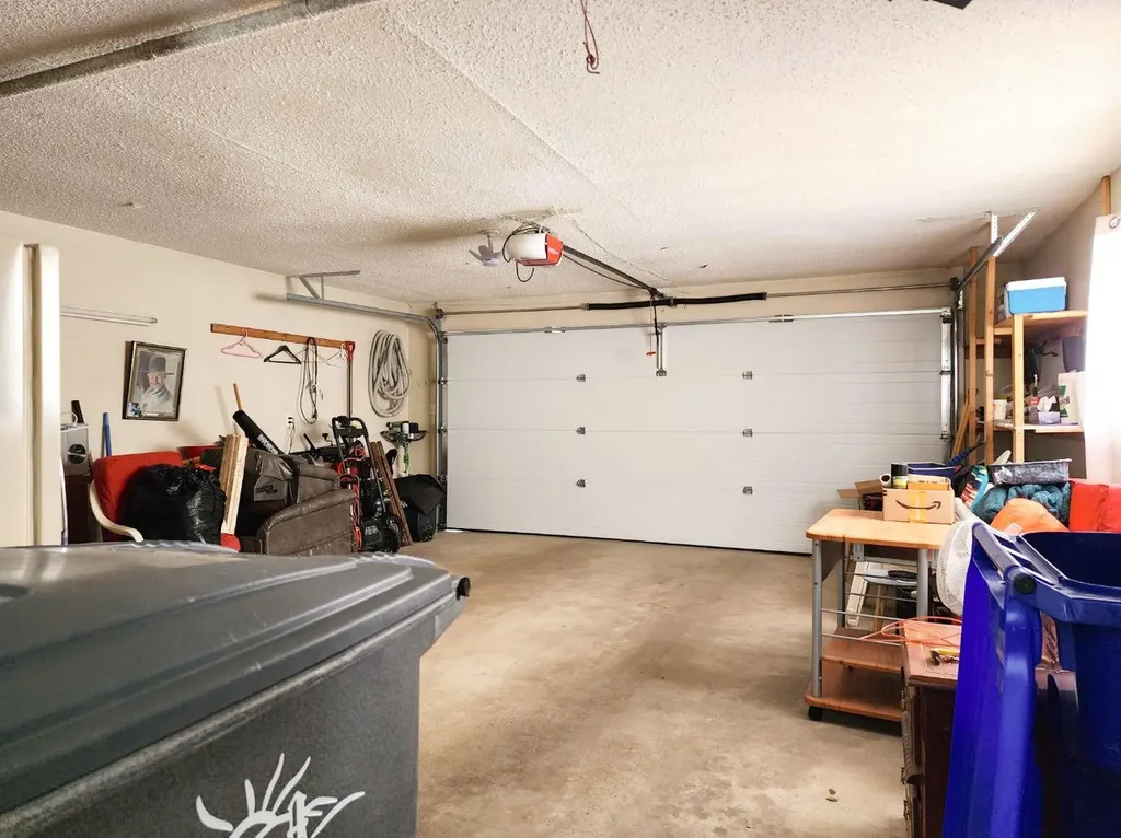 318 53rd Avenue E Claresholm AB T0L 0T0