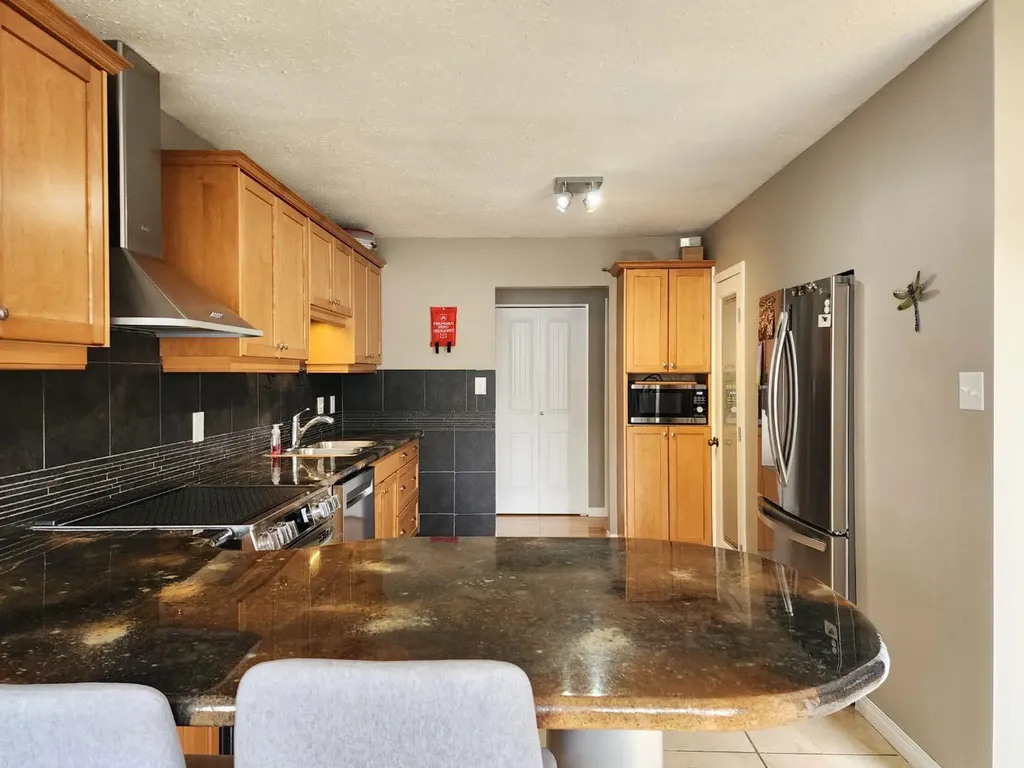 318 53rd Avenue E Claresholm AB T0L 0T0