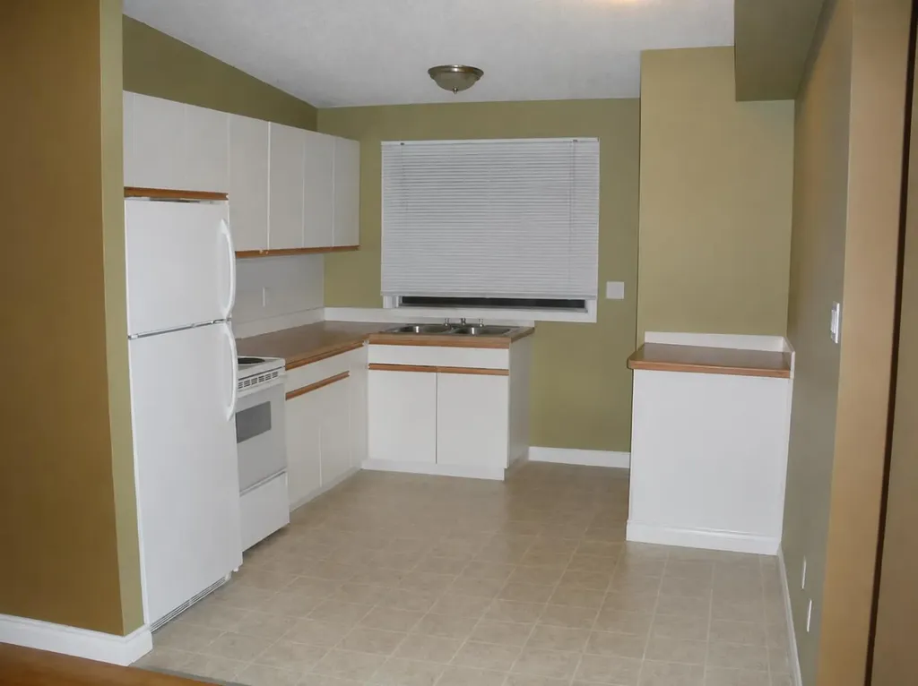1001 Mckinnon Drive NE Calgary AB T2E 6A7