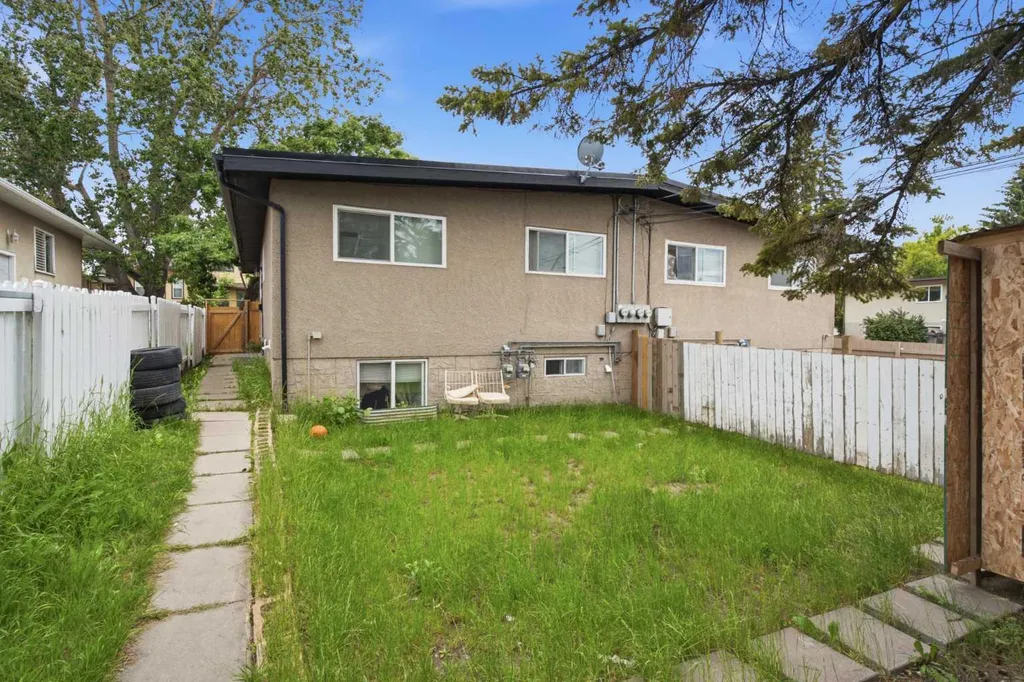 1001 Mckinnon Drive NE Calgary AB T2E 6A7