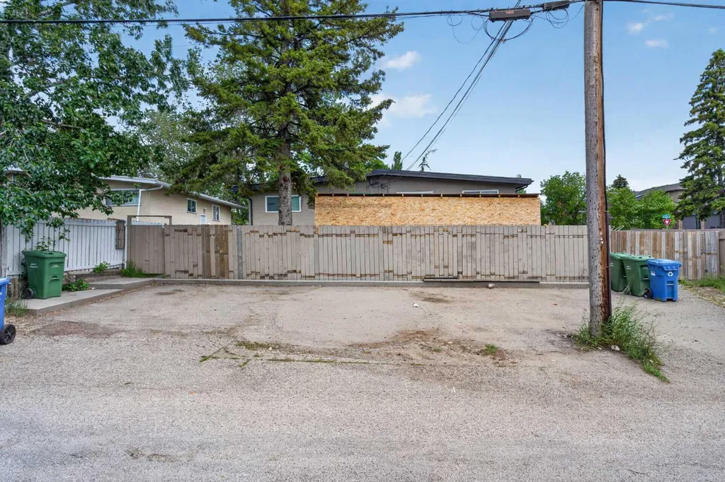 1001 Mckinnon Drive NE Calgary AB T2E 6A7