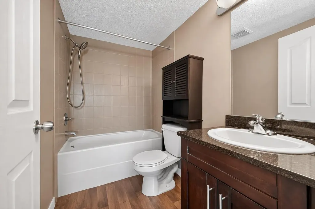 403 Mackenzie Way SW Airdrie AB T4B 3V7