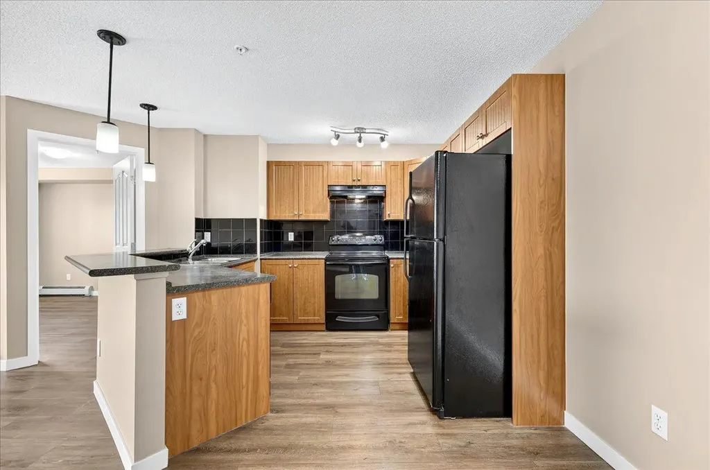 60 Panatella Street NW Calgary AB T3K 0M1