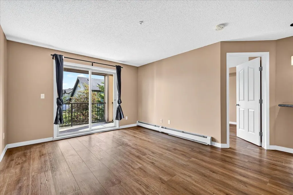 60 Panatella Street NW Calgary AB T3K 0M1