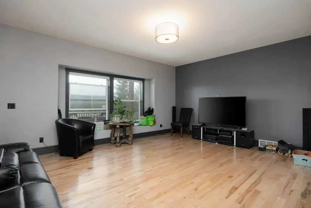 5627 Draper Road Fort Mcmurray AB T9H0K7