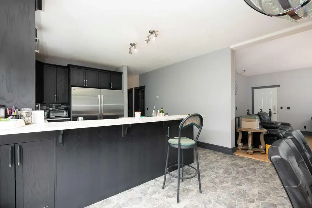 5627 Draper Road Fort Mcmurray AB T9H0K7