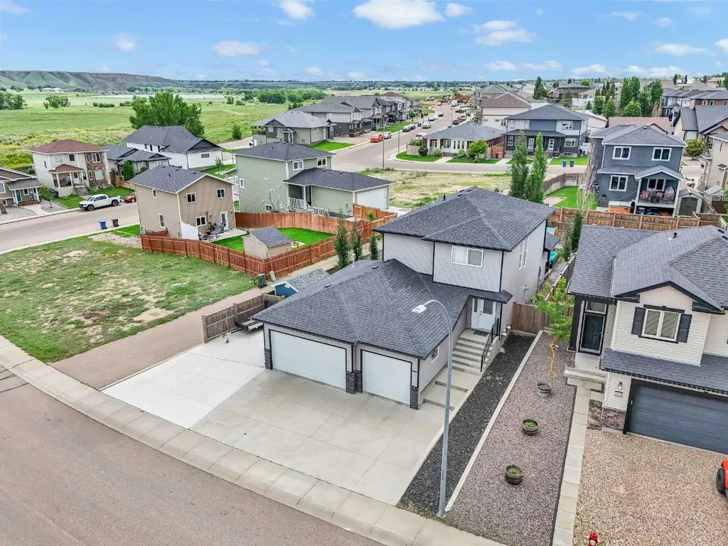 409 Ranchview Road NE Medicine Hat AB T1C 0G7