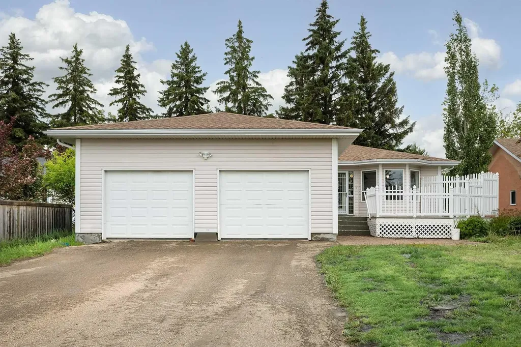 5212 43 Avenue Camrose AB T4V 0A2