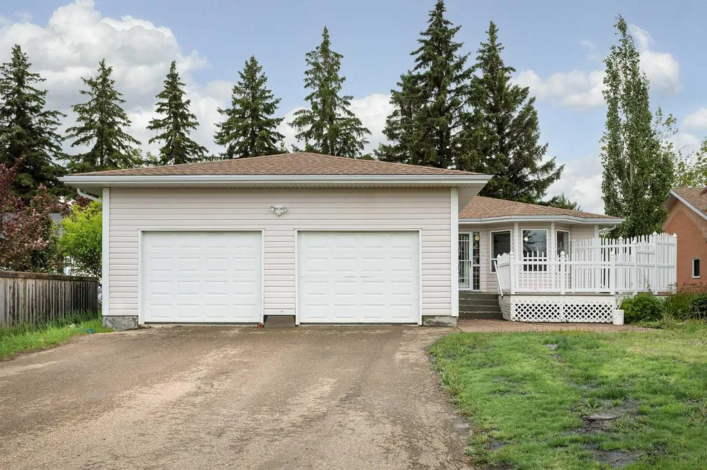 5212 43 Avenue Camrose AB T4V 0A2