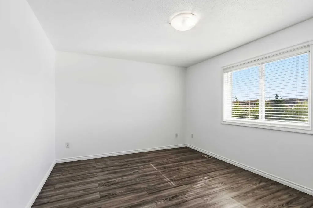 209 Grouse Way Fort Mcmurray AB T9K 0L9