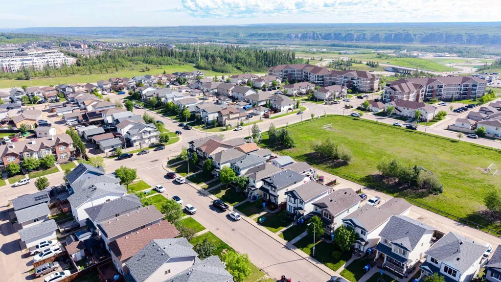 209 Grouse Way Fort Mcmurray AB T9K 0L9