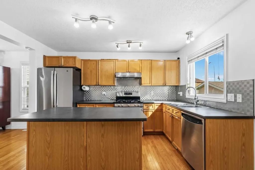209 Grouse Way Fort Mcmurray AB T9K 0L9