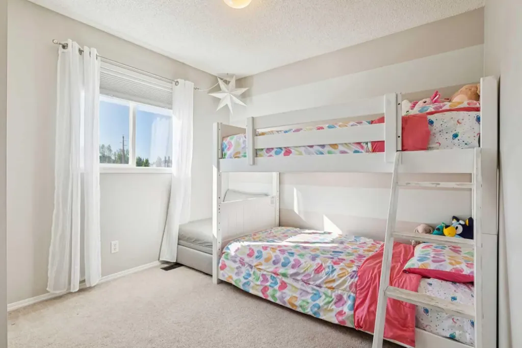 114 Bridlewood Close Calgary AB T2Y 3N4