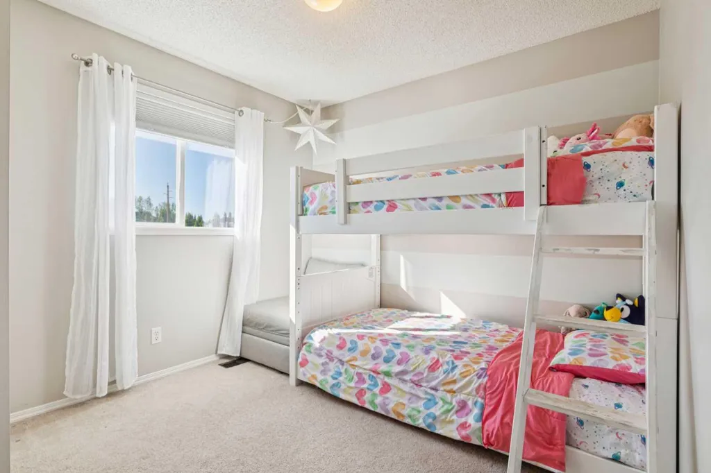 114 Bridlewood Close Calgary AB T2Y 3N4