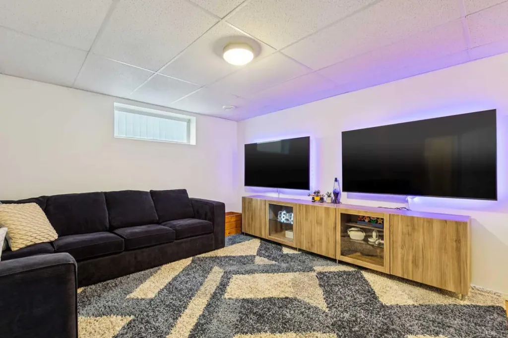114 Bridlewood Close Calgary AB T2Y 3N4