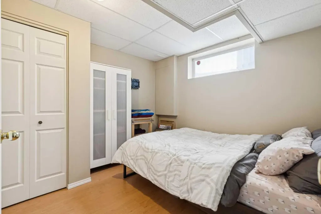114 Bridlewood Close Calgary AB T2Y 3N4