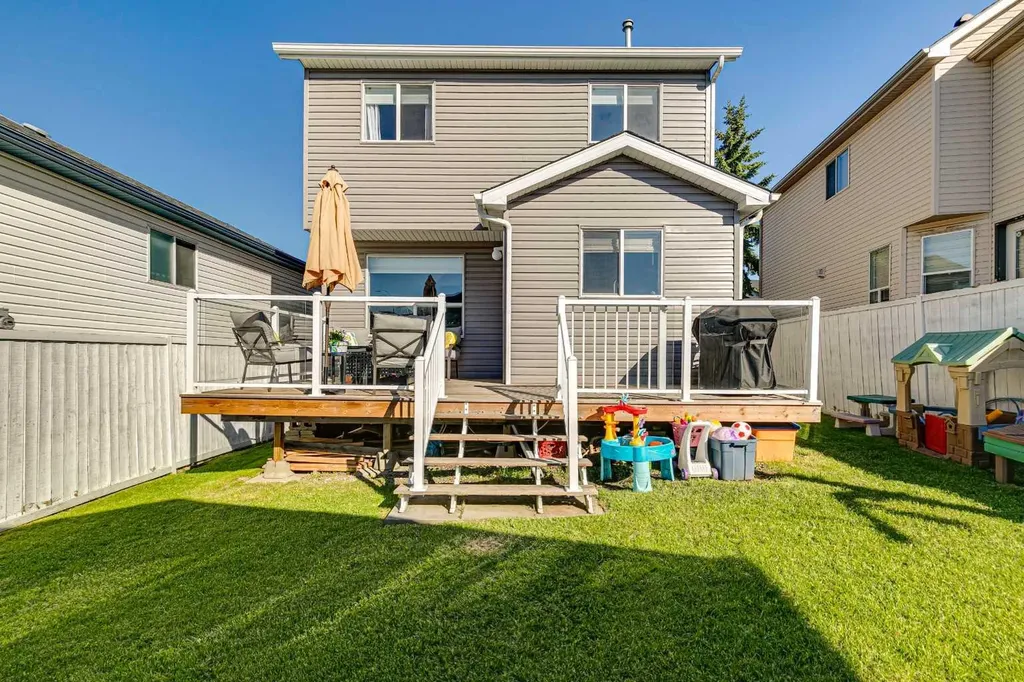 114 Bridlewood Close Calgary AB T2Y 3N4