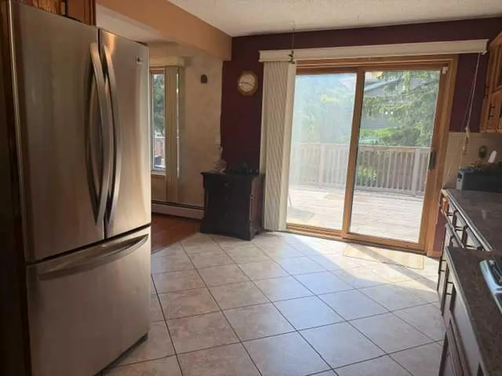 920 6 Street SE Slave Lake AB T0G 2A3
