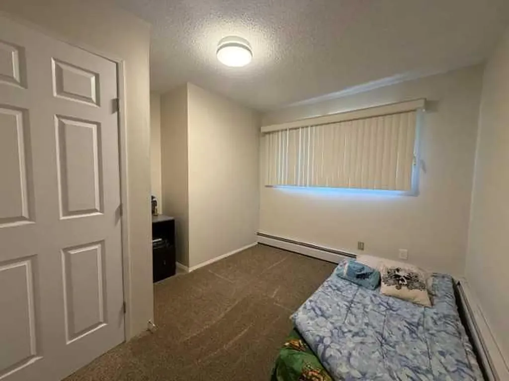 920 6 Street SE Slave Lake AB T0G 2A3