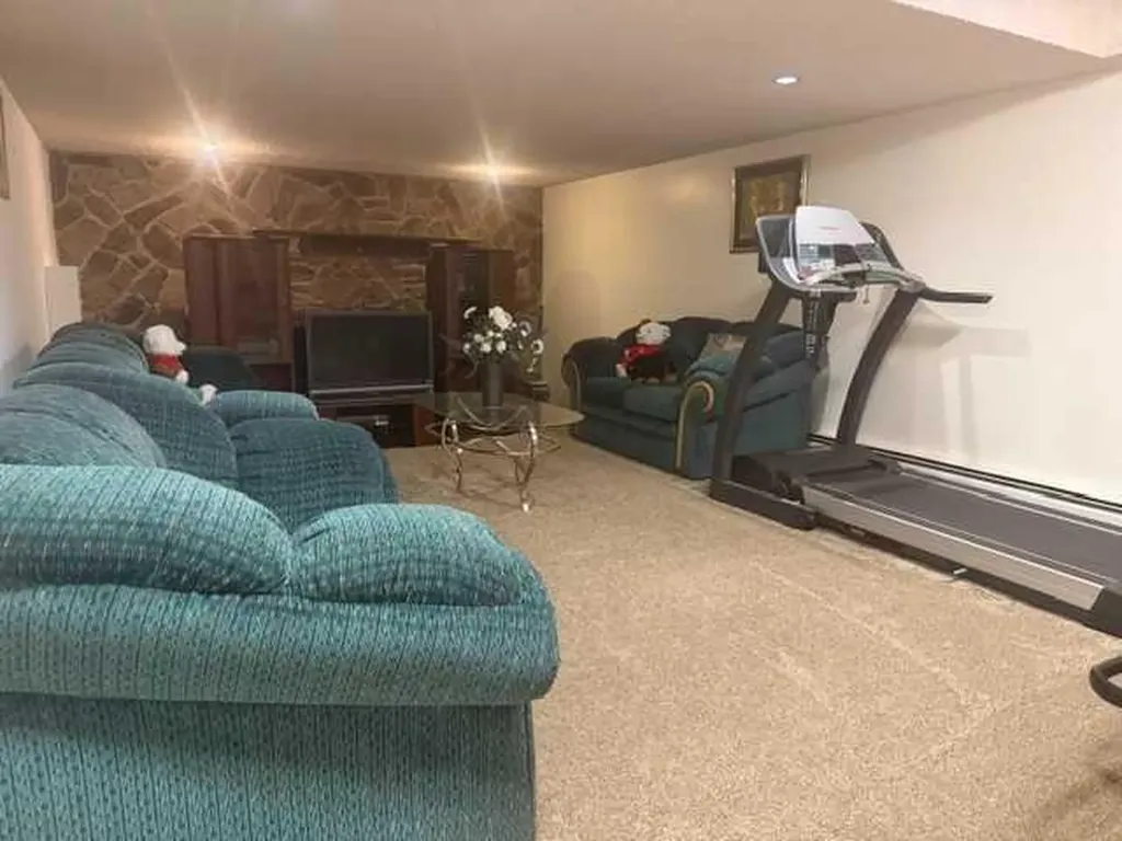 920 6 Street SE Slave Lake AB T0G 2A3