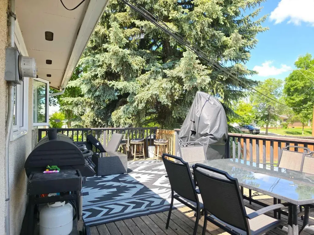 6014 44 Avenue Camrose AB T4V 0B2