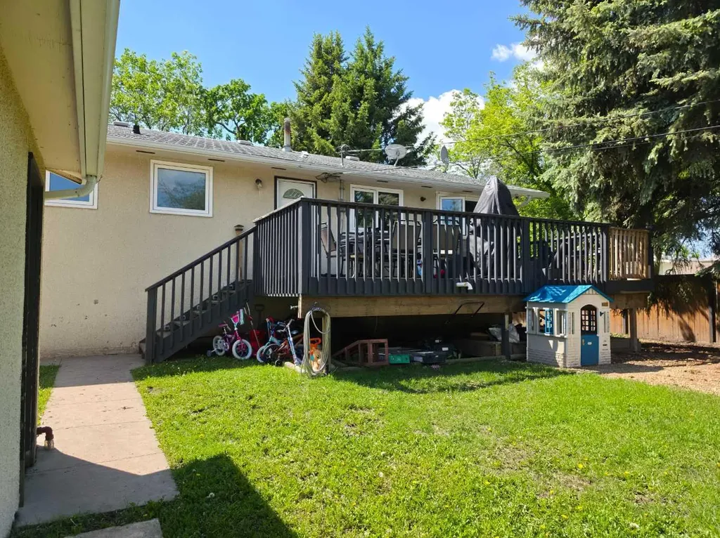 6014 44 Avenue Camrose AB T4V 0B2