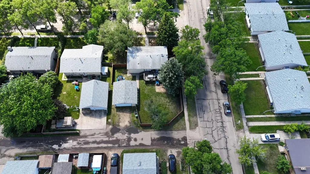 6014 44 Avenue Camrose AB T4V 0B2