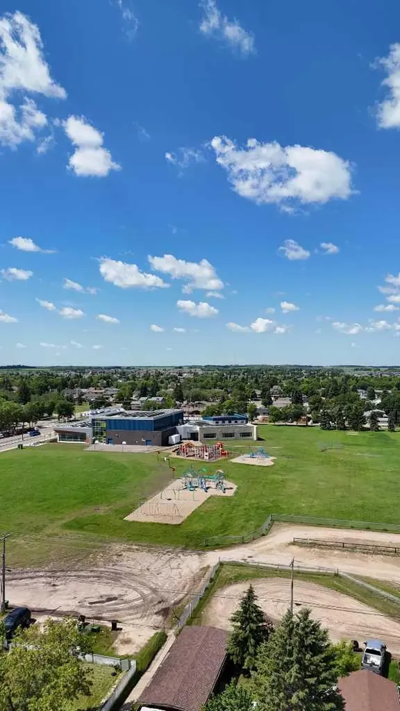 6014 44 Avenue Camrose AB T4V 0B2