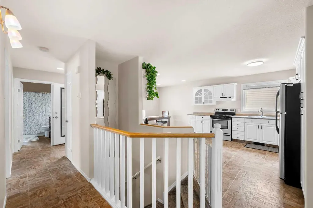 3121 45 Avenue Lloydminster SK S9V 2A7
