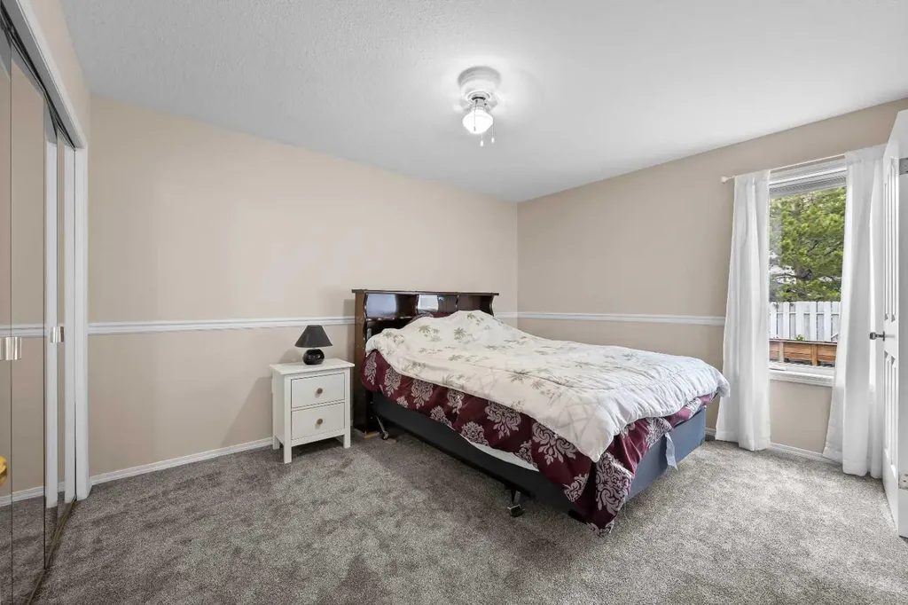 3121 45 Avenue Lloydminster SK S9V 2A7
