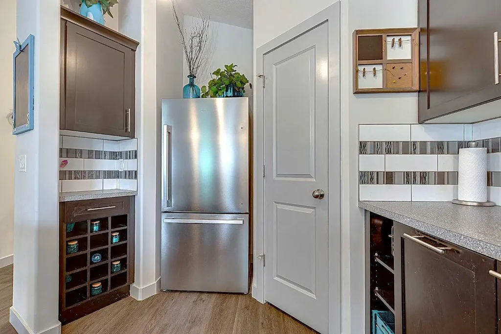 25 Caribou Crescent Red Deer AB T4P 0T5