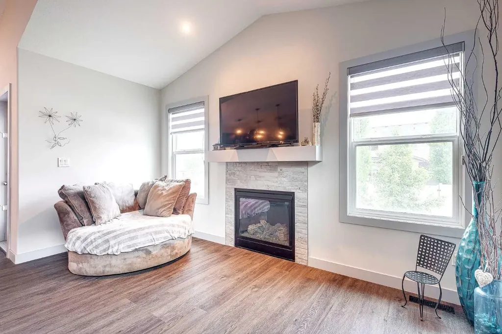 25 Caribou Crescent Red Deer AB T4P 0T5