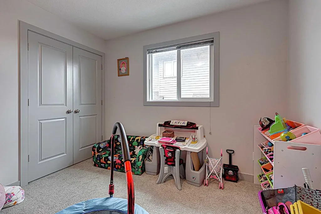 25 Caribou Crescent Red Deer AB T4P 0T5