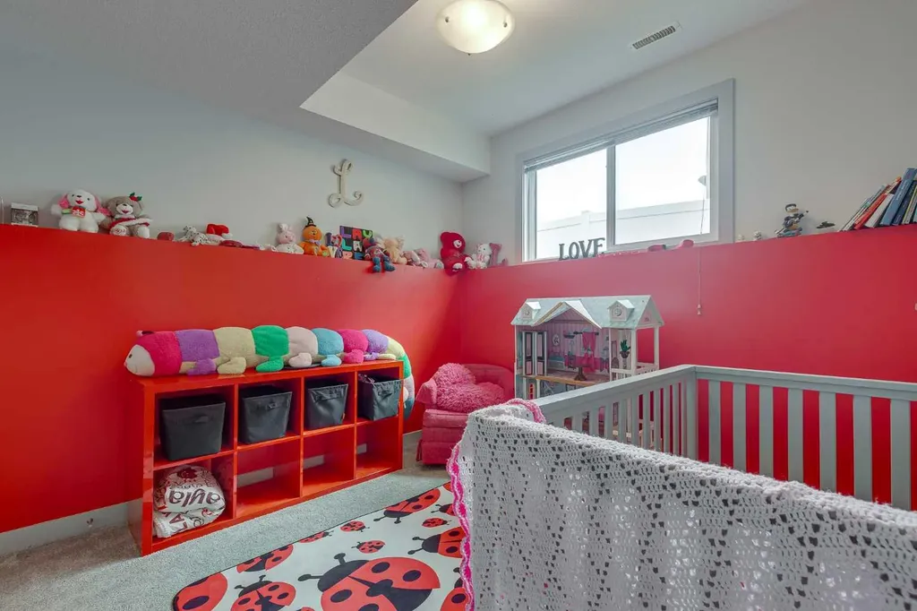 25 Caribou Crescent Red Deer AB T4P 0T5
