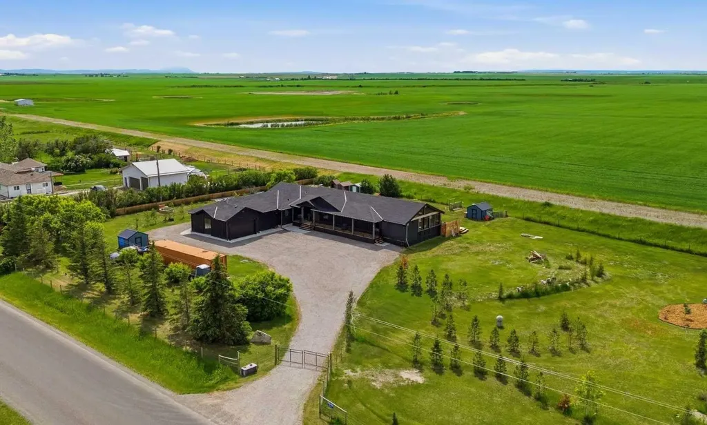 530155 88 Street E Rural Foothills County AB T1S 3Y2