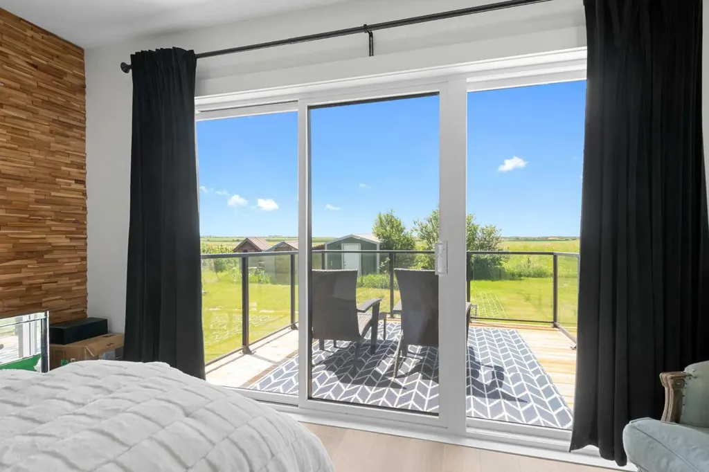 530155 88 Street E Rural Foothills County AB T1S 3Y2