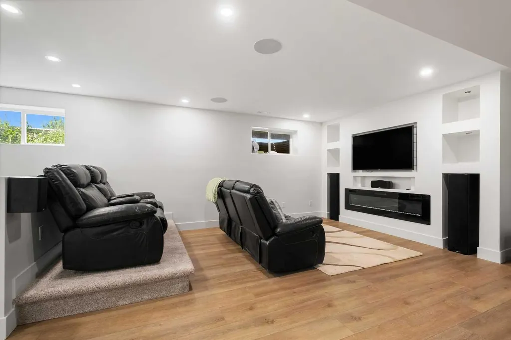 530155 88 Street E Rural Foothills County AB T1S 3Y2
