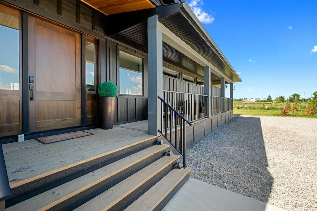 530155 88 Street E Rural Foothills County AB T1S 3Y2