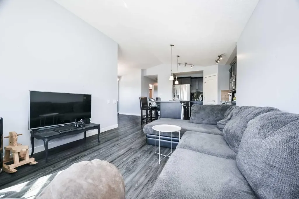7018 90 Street Grande Prairie AB T8X 0C1