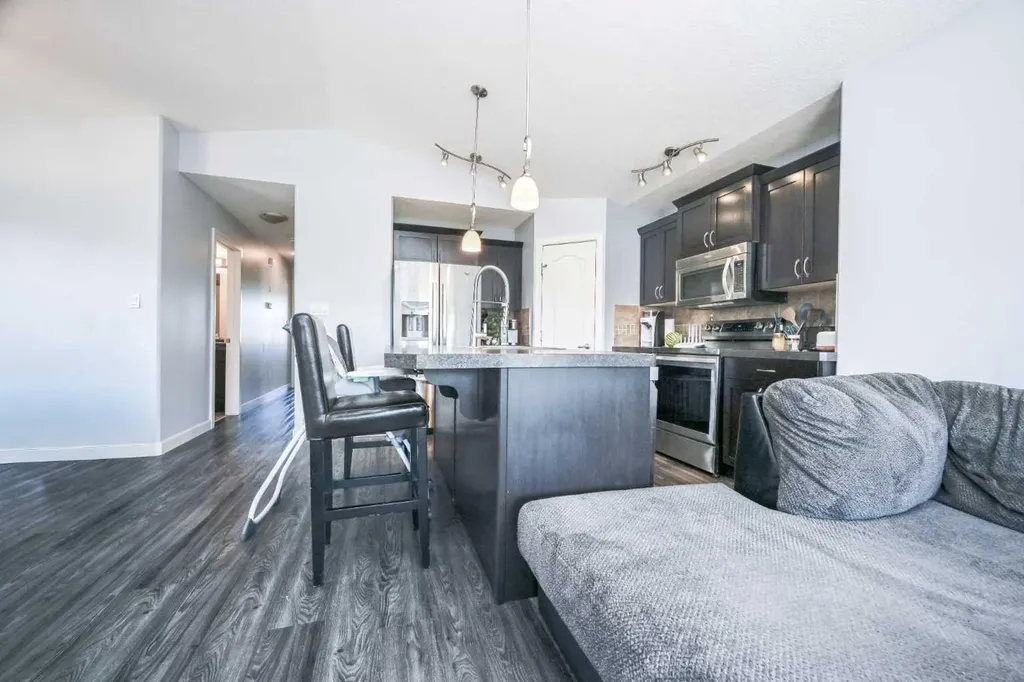 7018 90 Street Grande Prairie AB T8X 0C1