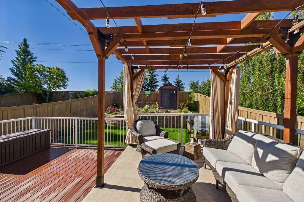 225 Bridlewood Court SW Calgary AB T2Y3Z2