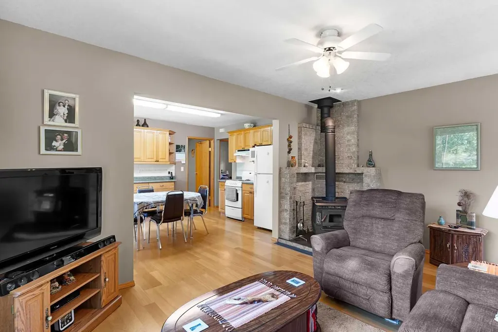 35117 Range Road 25 Rural Red Deer County AB T4G 0K3
