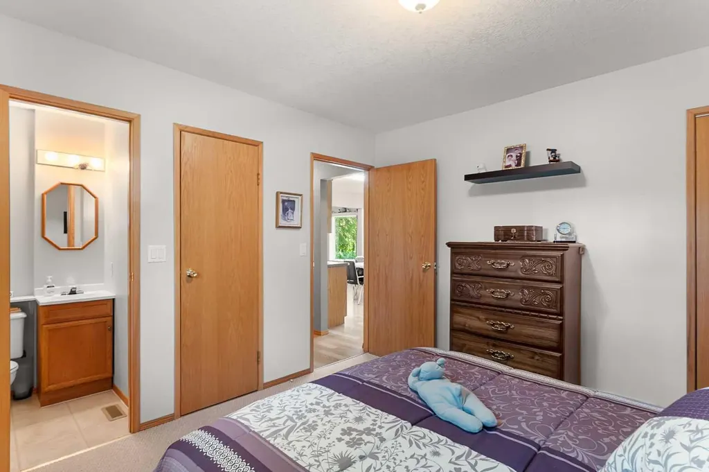 35117 Range Road 25 Rural Red Deer County AB T4G 0K3