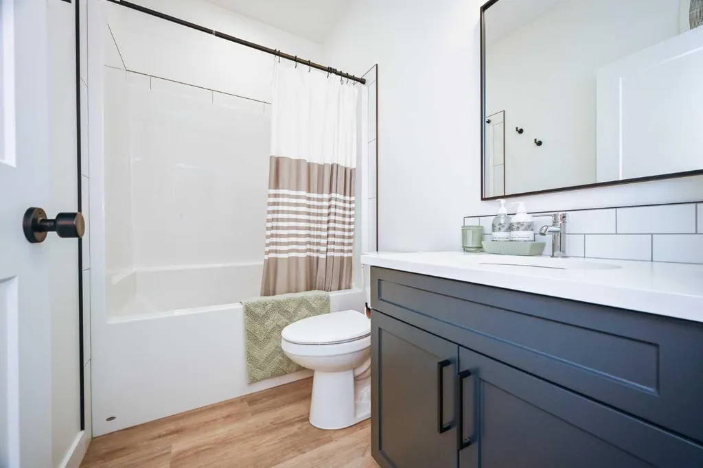 11850 84 Avenue Grande Prairie AB T8W 0M4