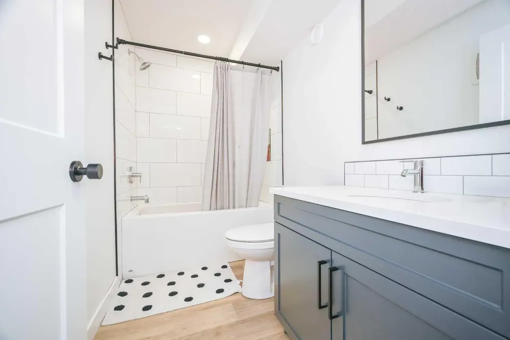 11850 84 Avenue Grande Prairie AB T8W 0M4