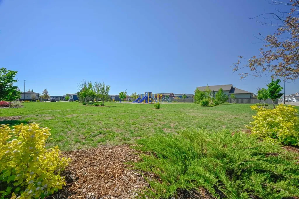 11850 84 Avenue Grande Prairie AB T8W 0M4