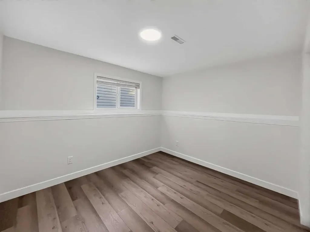 9222 115 Avenue Grande Prairie AB T8V7E8