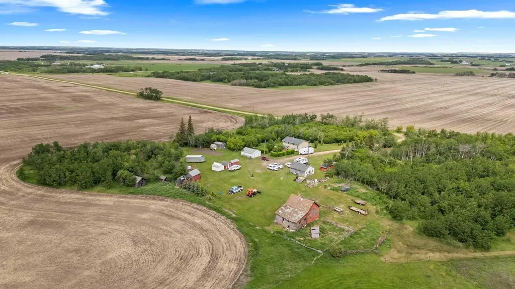 47546 Range Road 213 Rural Camrose County AB T0B 0G0