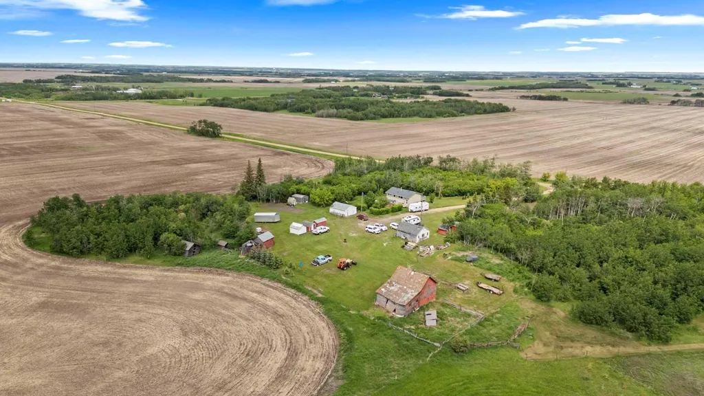 47546 Range Road 213 Rural Camrose County AB T0B 0G0